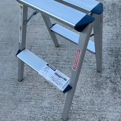 新品　美品　脚立　踏台