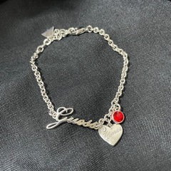 【美品】Guessブレスレット