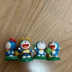ドラえもん　チョコエッグ4体