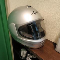 バイクヘルメット　Arai