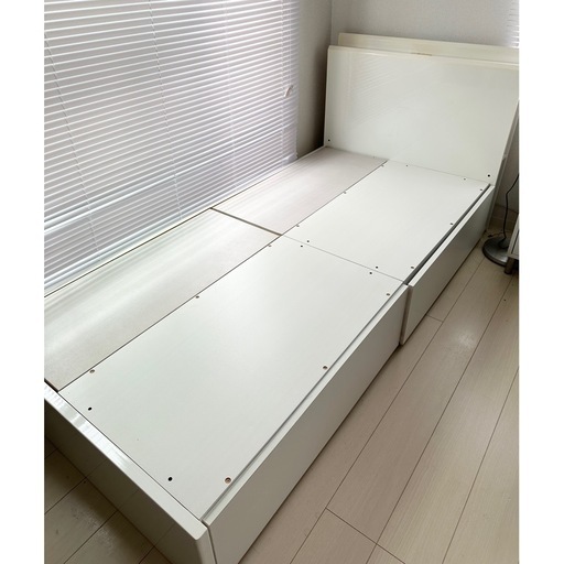 【取引中】
ニトリ　シングル 棚・サイド収納付きベッドフレーム
