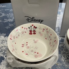 ディズニーサラダボウル４点セットの画像