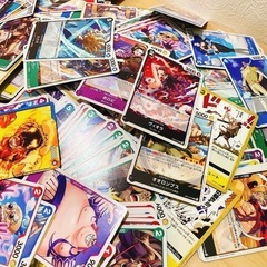 ワンピースのカード約４００枚の画像