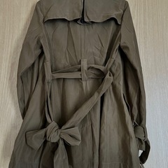 EGOIST トレンチコートの画像