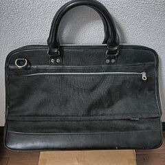 ビジネスバッグの画像