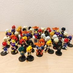 ヒーローアカデミーのフィギュア（５㎝）約４０体