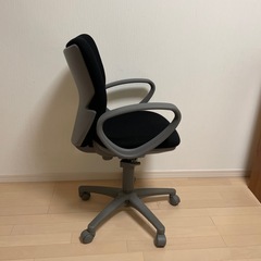 オフィスチェアの画像