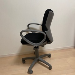 オフィスチェアの画像