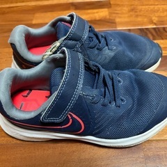 ナイキ　キッズシューズ