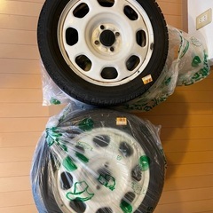 ハスラー純正　タイヤとホイールセット4本

