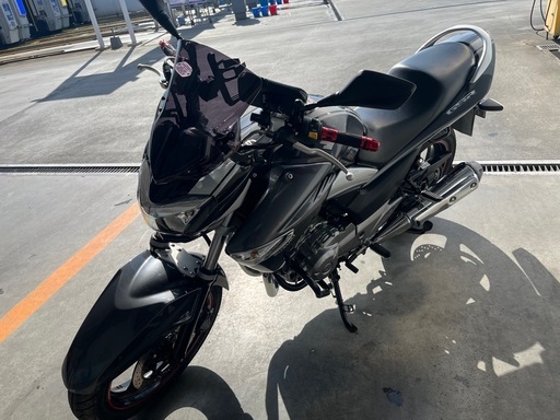 【売約済み】SUZUKI  GSR 250  バイク 4,160km 低走行