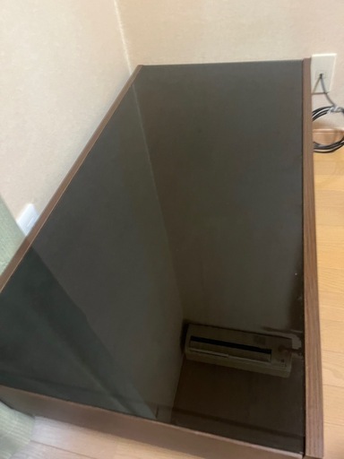 ガラステーブル