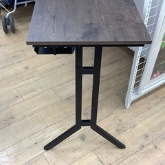 パソコンデスクのご紹介です！の画像