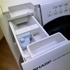 激安販売!! 人気のドラム式洗濯機!! SHARP 右開き 7.0/3.5kg 2017年 ES-S7A-WL 家電 生活家電 洗濯機の画像