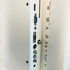 【DVD内蔵】22型リモコン付き地デジ＆アナログＷチューナー液晶テレビ白の画像