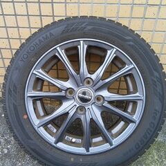 スタッドレスタイヤ（ホイール付）4本165/65R14　2023年製（中古）ルーミーなど　ワンシーズンだけ使用の画像