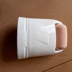 【ほぼ新品】ダイソー200円商品　詰め替えボトルの画像