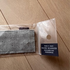 【新品】布しおり　刺繍の画像