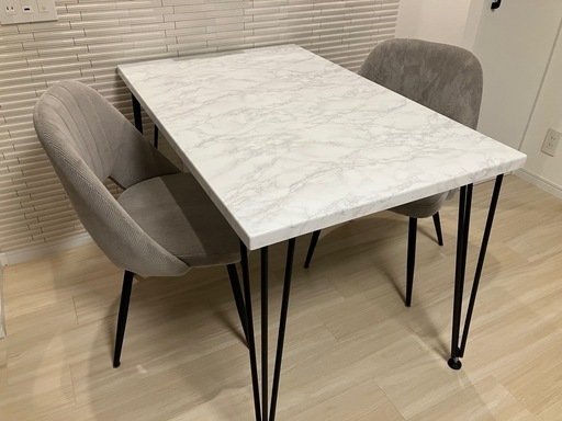※受け渡し中　石目調、脚黒スツール、幅1100、2人用ダイニング
