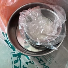 ステンレス製ペット用餌入れ　サイズ色々有りますの画像