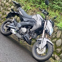Z125