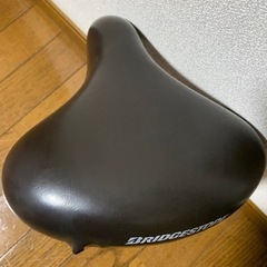 自転車サドル　新品