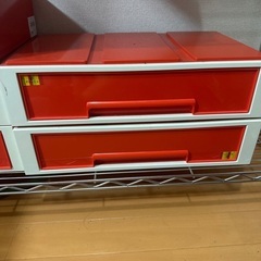 プラ中古引き出し2つセット