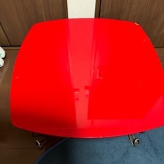 折り畳み式テーブルの画像