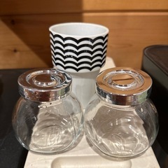 IKEA☆ガラス製小物入れとコップ