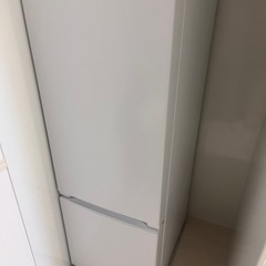 冷蔵庫　（179L）