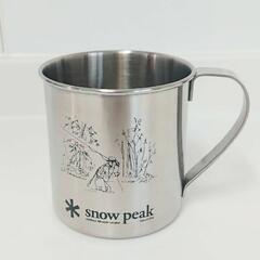 スノーピークのコップとミニ水筒の画像