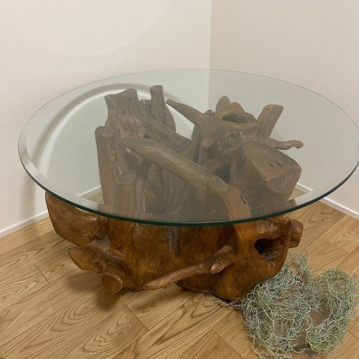 KAJA ガラス　ローテーブル