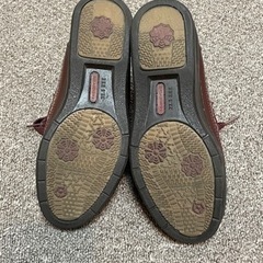 レディース シューズ ヒール 22.5cm　靴 スニーカーの画像