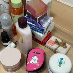 コスメまとめ売りの画像