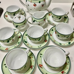 【中古品・直接手渡し限定】ティーポット　コーヒーカップ　ソーサー...