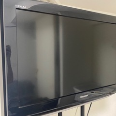 LED REGZA 32AE1 [32インチ]＋壁寄せテレビスタンド ハイタイプの画像