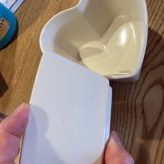 ハートのお皿２つセット　オーブン対応の画像