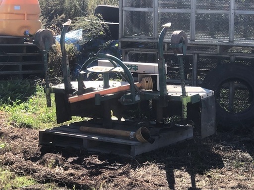 ニンニク茎切りカッター