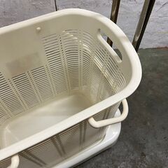 【ジモティ限定特価】 ランドリーバスケット ヴィブランドリー 2段 N0387Gの画像
