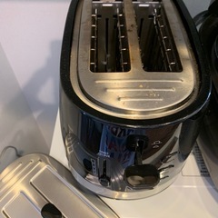 デロンギ　DeLonghi トースター　黒　の画像