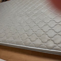 マットレス セミダブルの画像