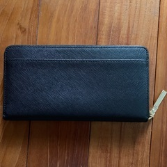 【さらに値下げ】ケートスペード財布の画像