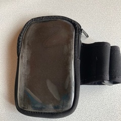 アームバンド無料です。（取引中）の画像