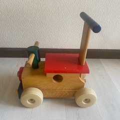 汽車　乗り物