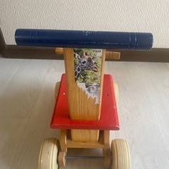 汽車　乗り物の画像