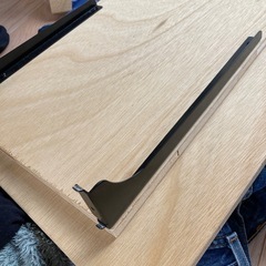 DIY 棚板　稼働棚　
金具付きの画像