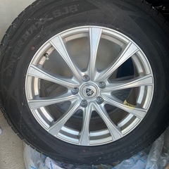 スタッドレス235/65r18