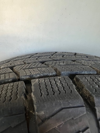 スタッドレス235/65r18