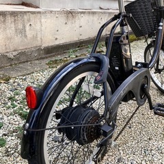594、電動アシスト折りたたみ自転車の画像