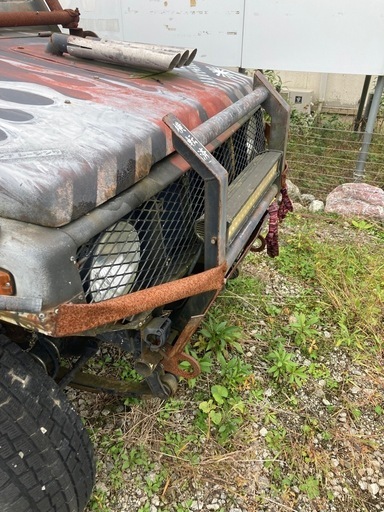 値下げ。ジムニー グリルガード LED付き